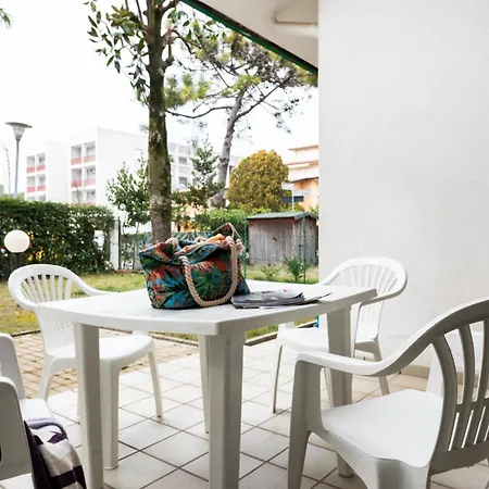 Luminous With Garden * Bibione